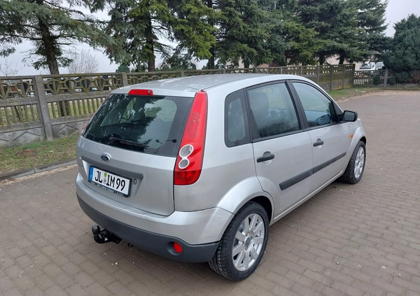 Ford Fiesta cena 8999 przebieg: 151000, rok produkcji 2006 z Płońsk małe 121